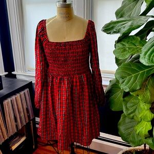 NWOT Old Navy Rucked Puff Sleeve Red Plaid Dresss